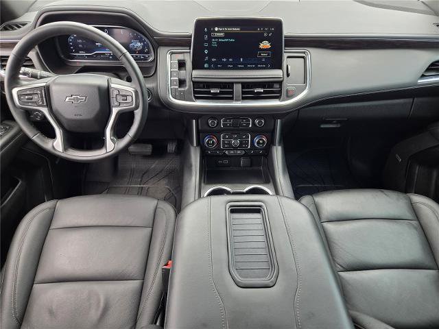 Used 2023 Chevrolet Tahoe Z71 w/ Luxury Package AWD/4WD image 31