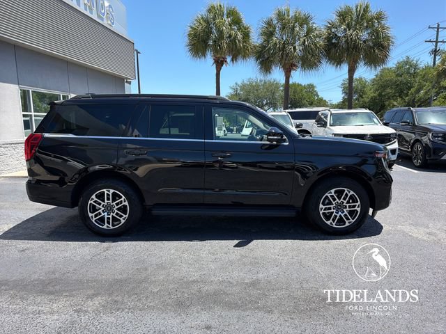 Certified 2025 Ford Expedition Active AWD/4WD image 10
