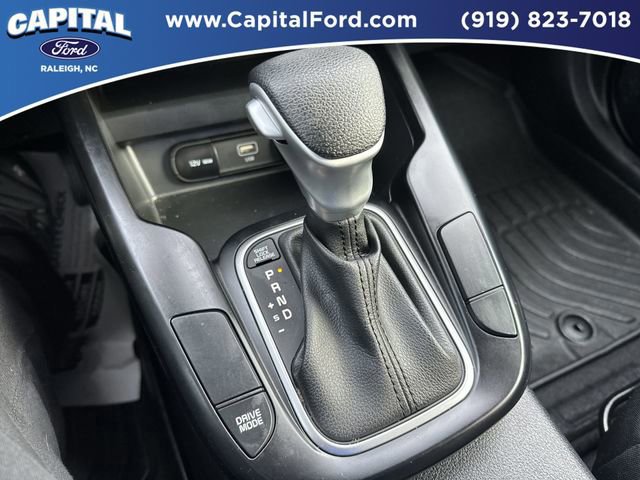 Used 2025 Kia Soul LX w/ LX Technology Package image 29