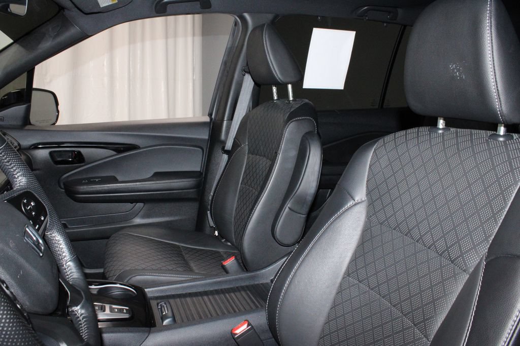 Used 2023 Honda Passport Elite image 26