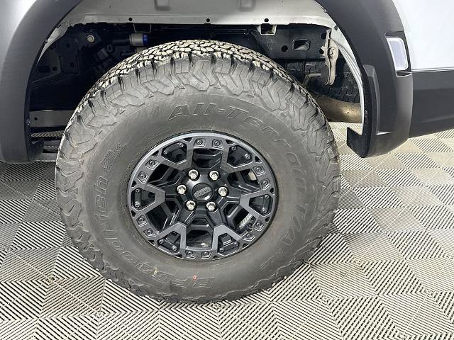 Certified 2025 Ford F150 Raptor w/ Equipment Group 803A Raptor R AWD/4WD image 32