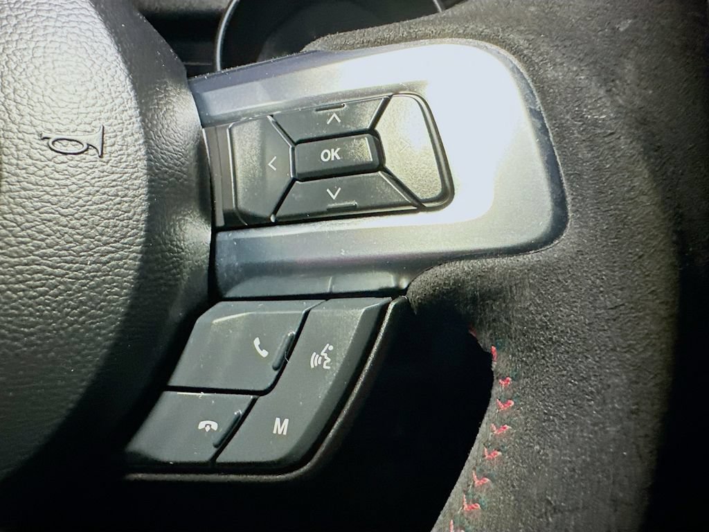 Certified 2022 Ford Mustang GT w/ Black Accent Package RWD image 33