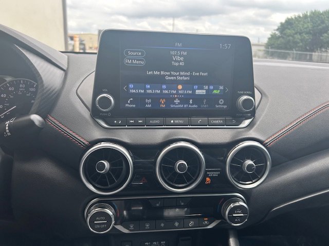 Used 2024 Nissan Sentra SR FWD image 18