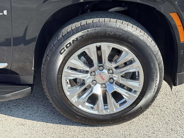 Used 2025 GMC Yukon Denali AWD/4WD image 9