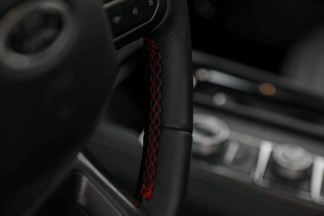 Certified 2024 Ford Expedition Limited image 36