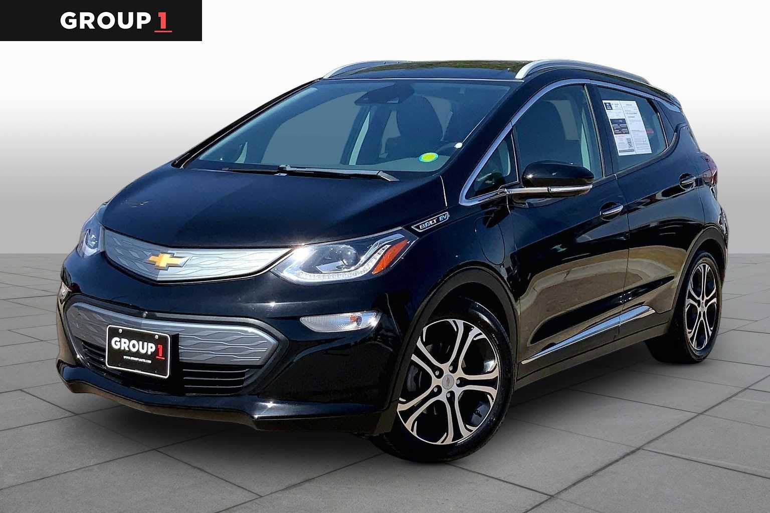 Used 2019 Chevrolet Bolt Premier w/ Infotainment Package FWD image 1