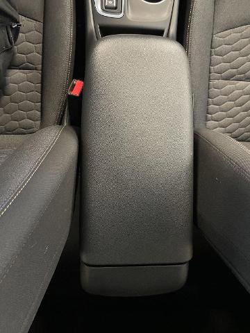 Used 2021 Chevrolet Equinox LT image 37