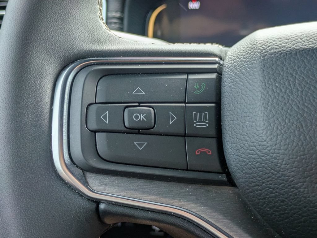 Used 2023 Jeep Wagoneer Series II AWD/4WD image 26