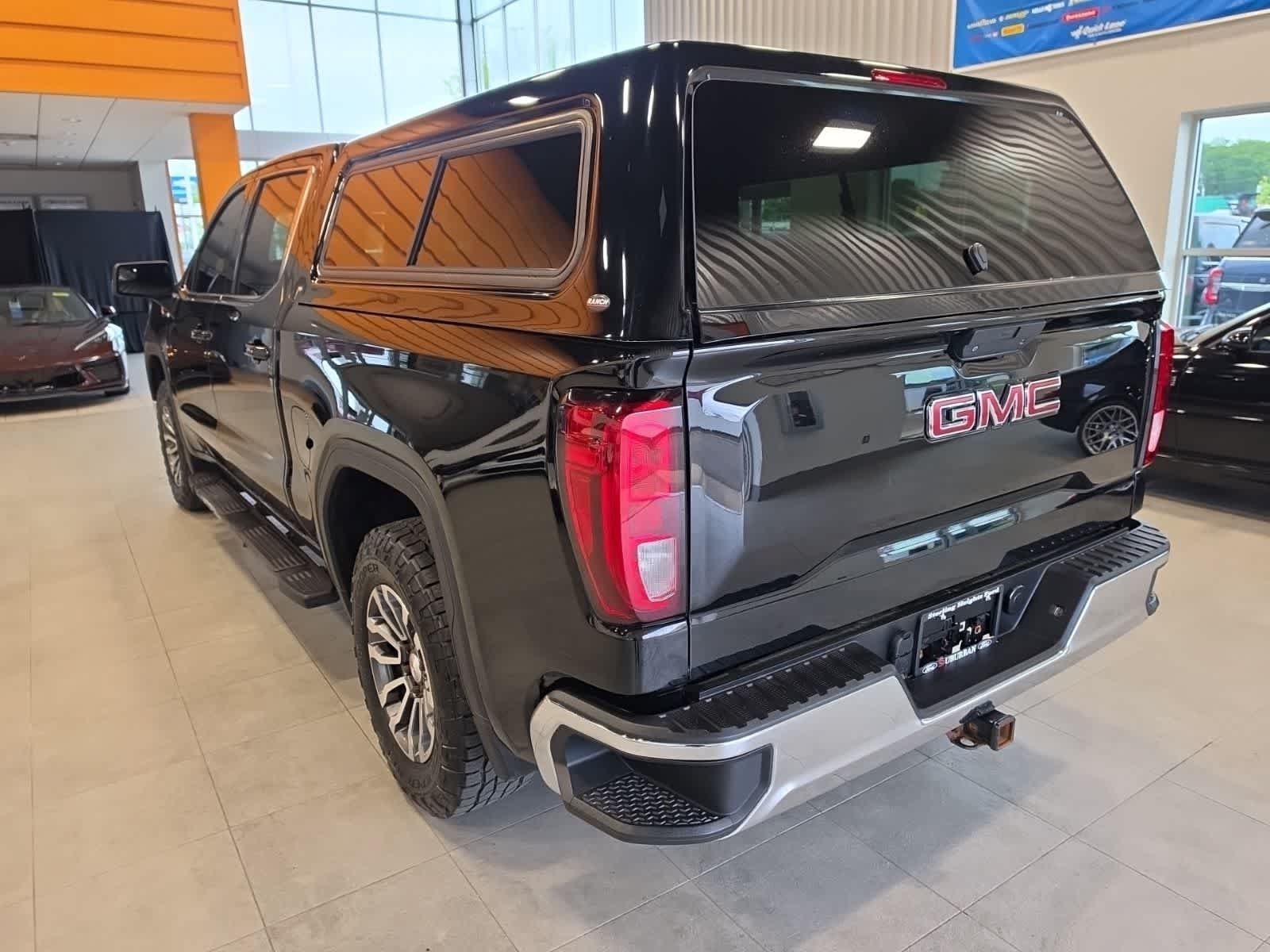 Used 2019 GMC Sierra 1500 SLE w/ SLE Value Package AWD/4WD image 11