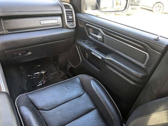 Used 2022 RAM 1500 Laramie AWD/4WD image 18