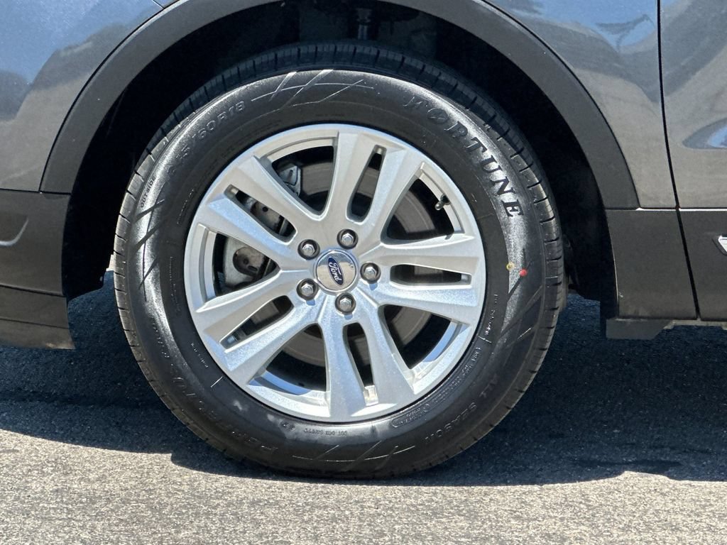 Certified 2019 Ford Explorer XLT w/ Class III Trailer Tow Package AWD/4WD image 25