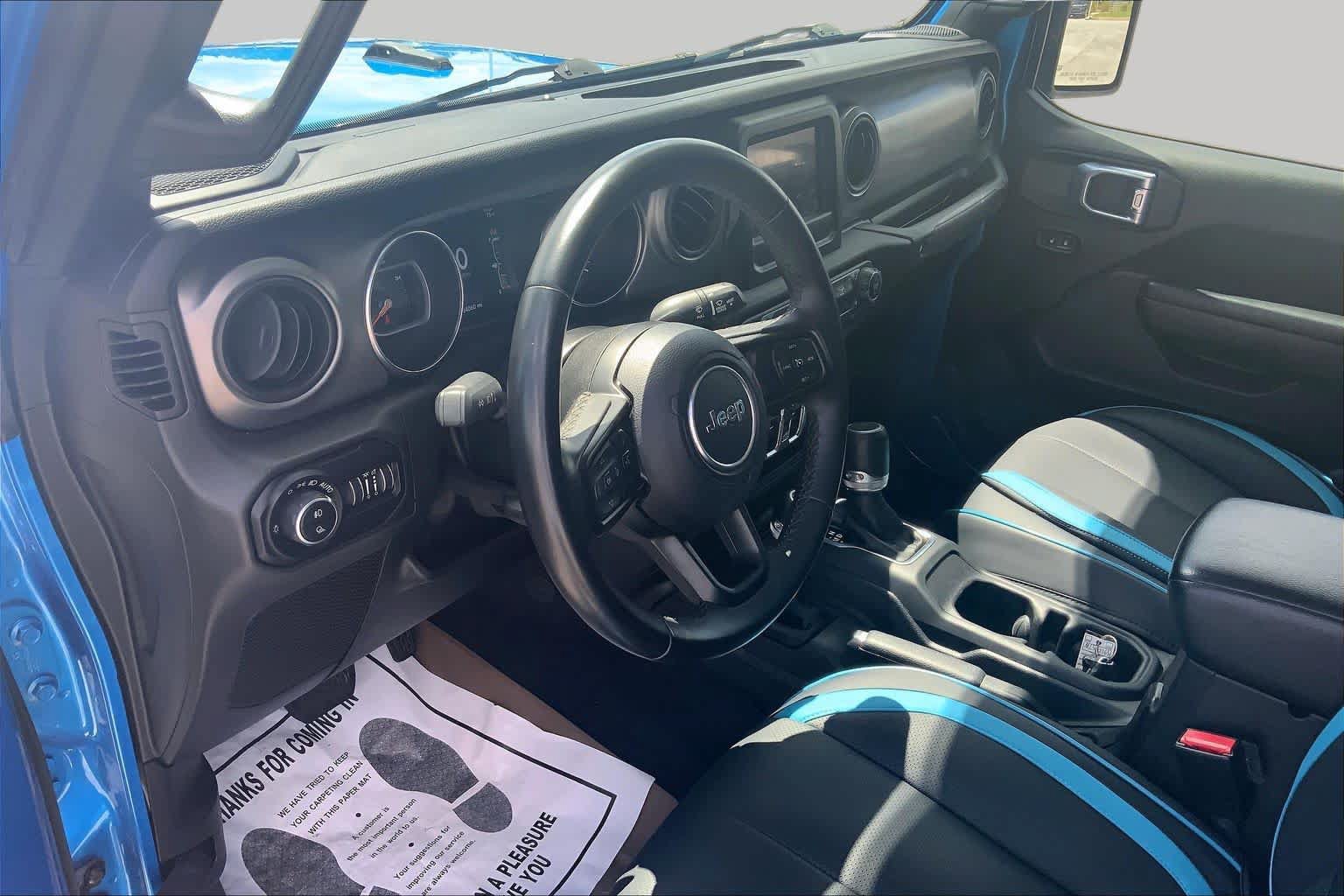 Used 2021 Jeep Gladiator Sport AWD/4WD image 18