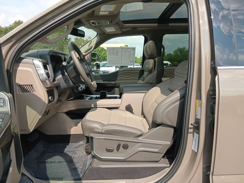 Certified 2026 Ford F250 Platinum w/ Platinum Plus Package AWD/4WD image 18