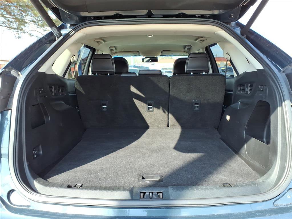 Certified 2019 Ford Edge SEL w/ Equipment Group 201A image 10