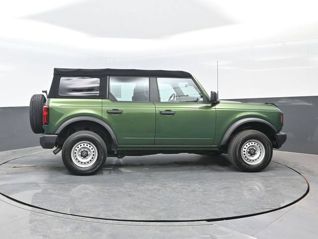 Certified 2023 Ford Bronco 4-Door AWD/4WD image 3