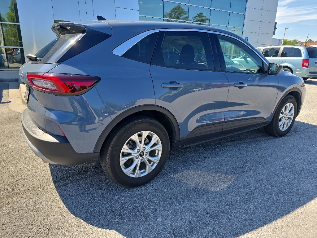 Certified 2024 Ford Escape Active FWD image 6