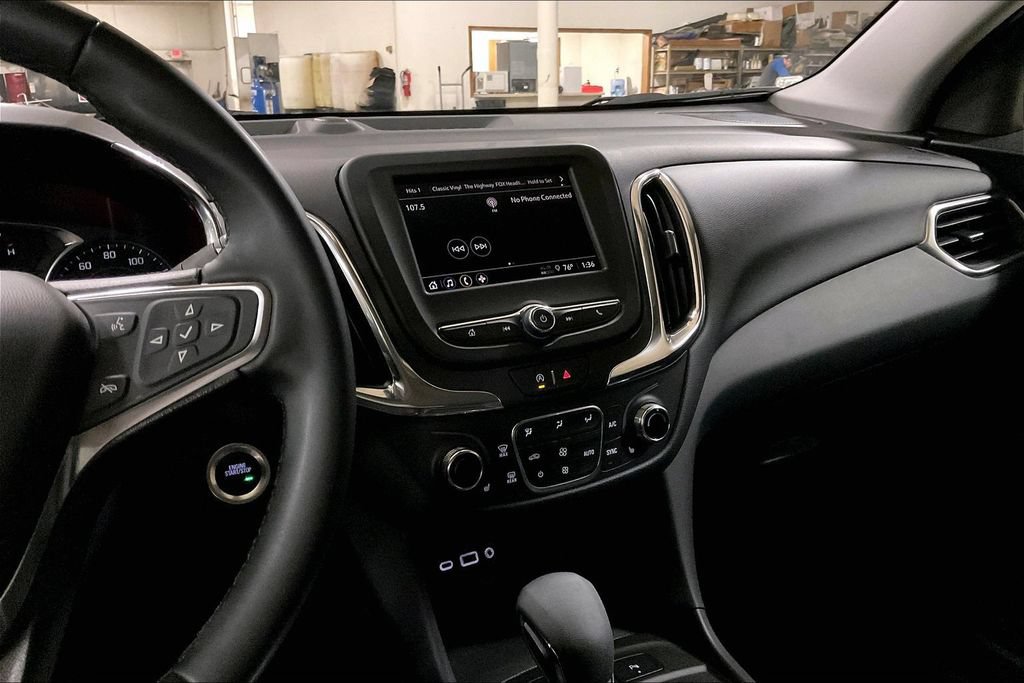 Used 2024 Chevrolet Equinox LT AWD/4WD image 6