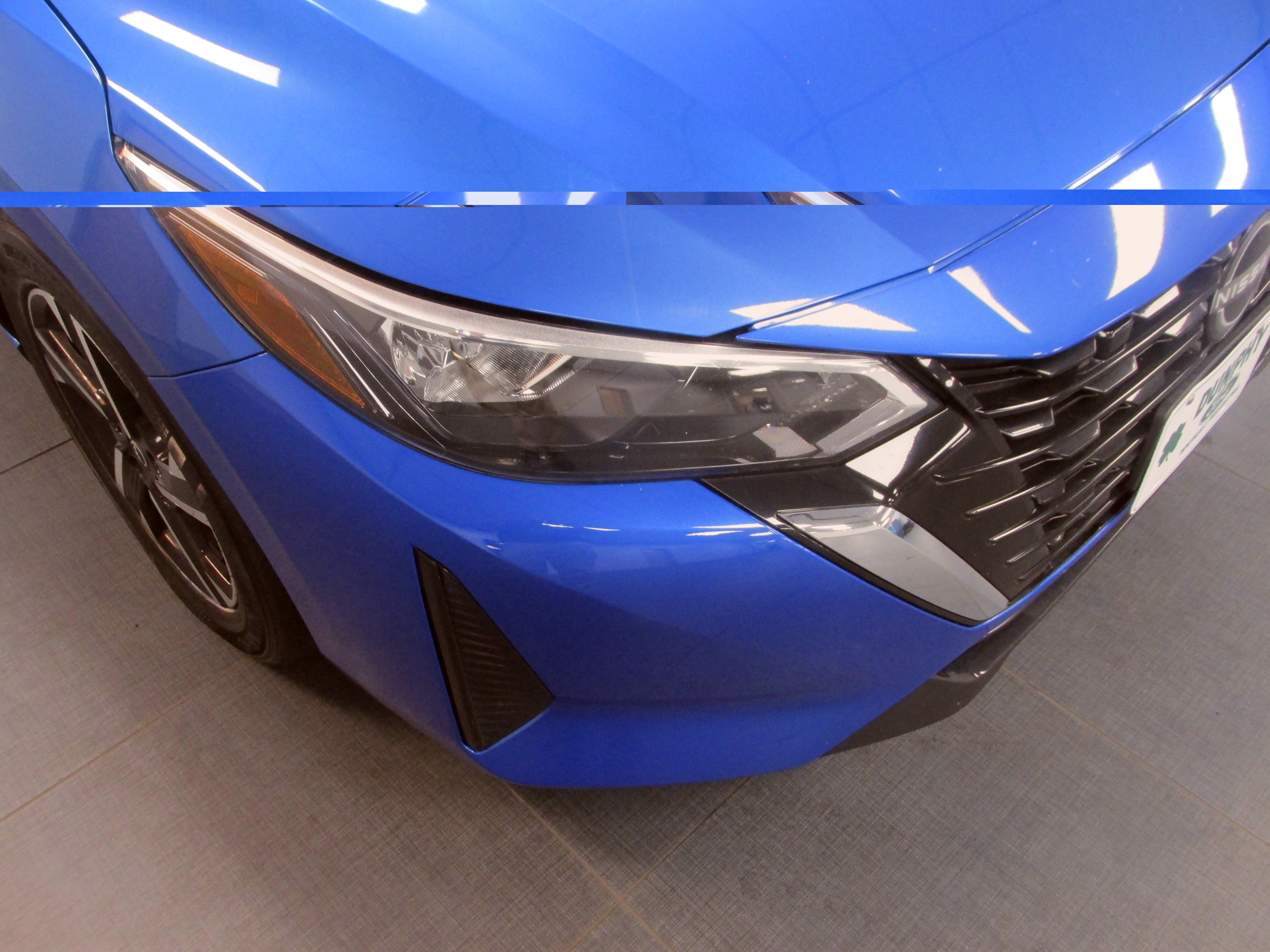 Used 2024 Nissan Sentra SV FWD image 10