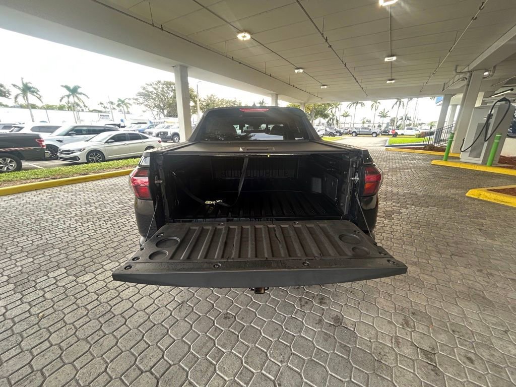 Used 2022 Hyundai Santa Cruz Limited image 32