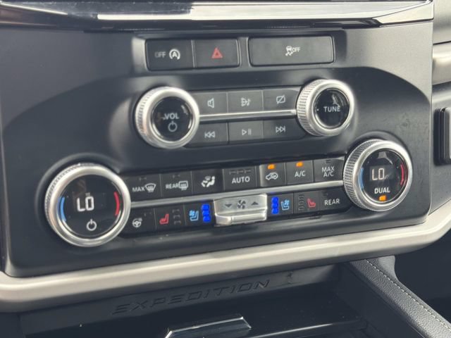 Certified 2024 Ford Expedition Max XLT RWD image 30