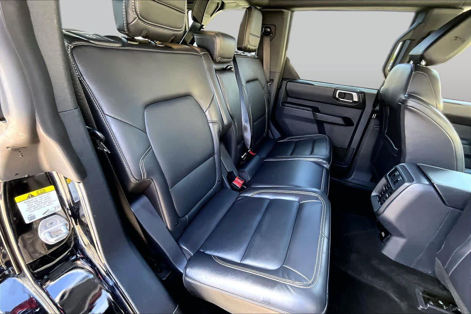 Certified 2025 Ford Bronco Outer Banks AWD/4WD image 20