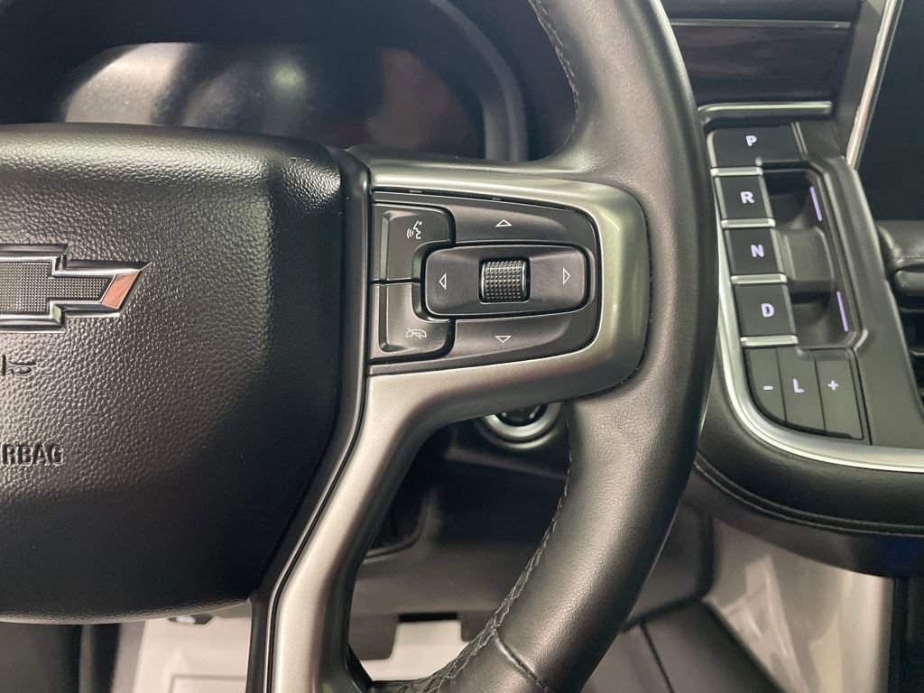 Used 2023 Chevrolet Suburban Z71 w/ Luxury Package image 22