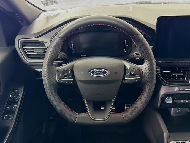 Certified 2023 Ford Escape ST-Line w/ Tech Pack #1 AWD/4WD image 14