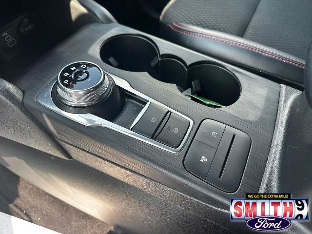 Certified 2025 Ford Escape ST-Line Select AWD/4WD image 27