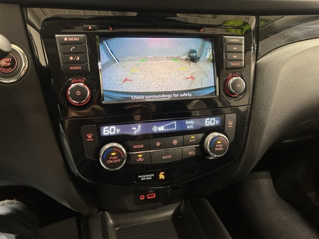 Used 2019 Nissan Rogue Sport SV AWD/4WD image 18