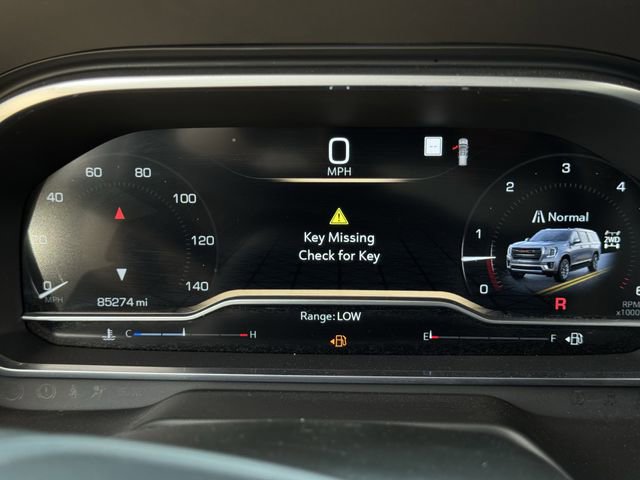 Used 2023 GMC Yukon XL AT4 w/ AT4 Premium Package AWD/4WD image 14