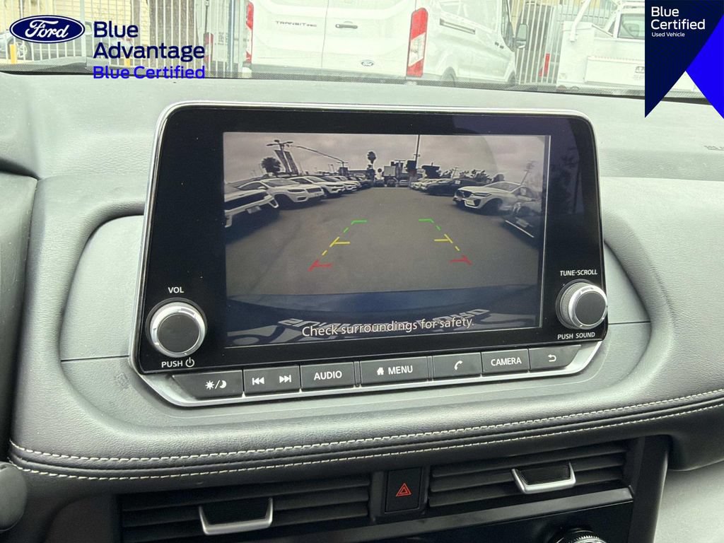 Used 2024 Nissan Rogue SV FWD image 28