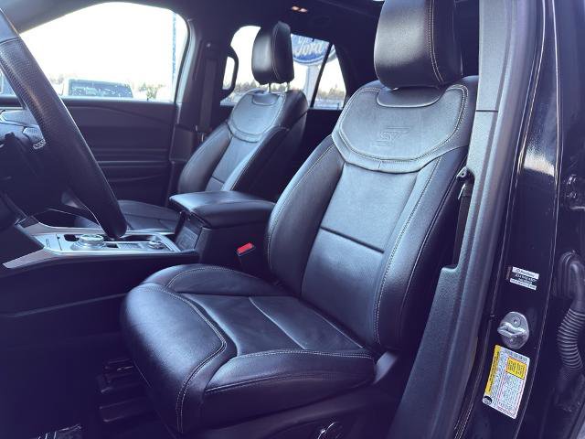Certified 2020 Ford Explorer ST w/ ST Street Pack image 16