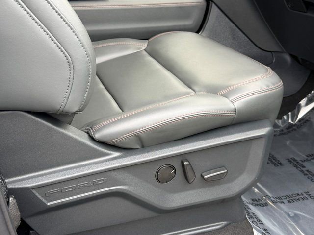 Certified 2025 Ford Expedition Active AWD/4WD image 16