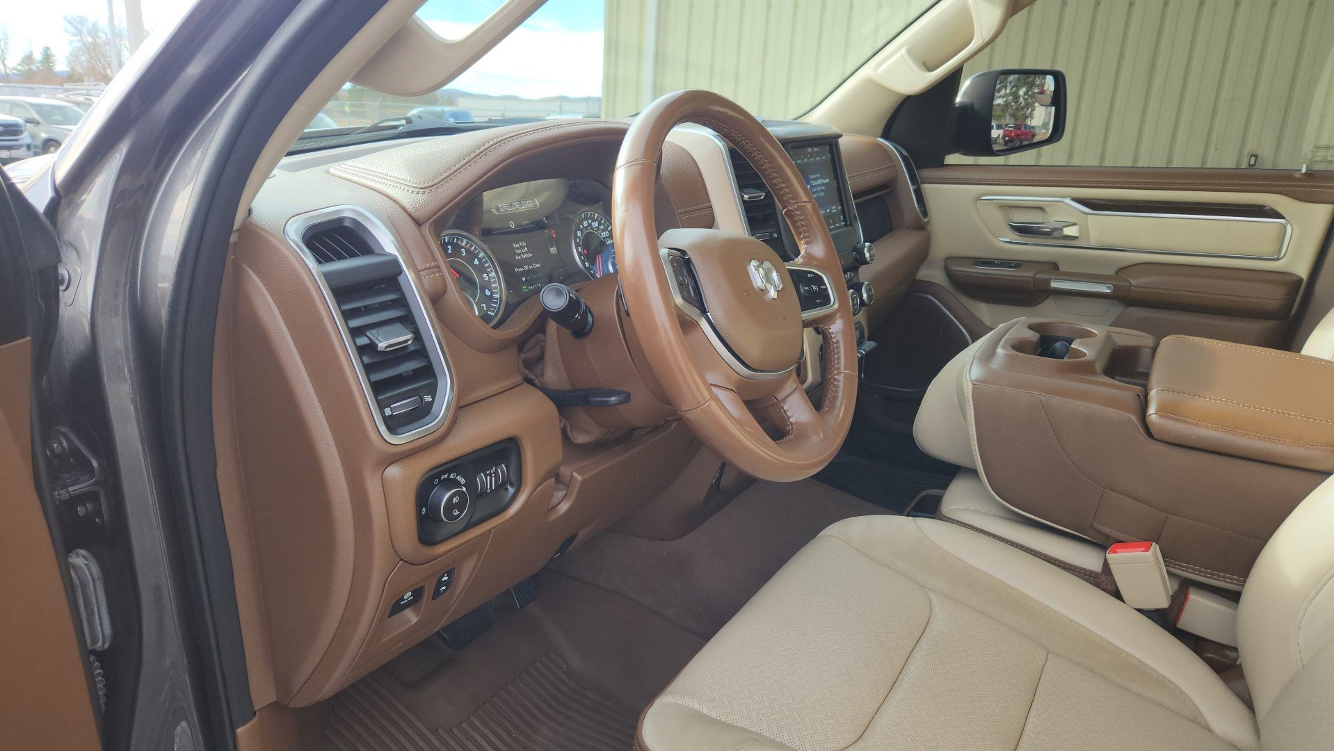 Used 2021 RAM 1500 Laramie image 26