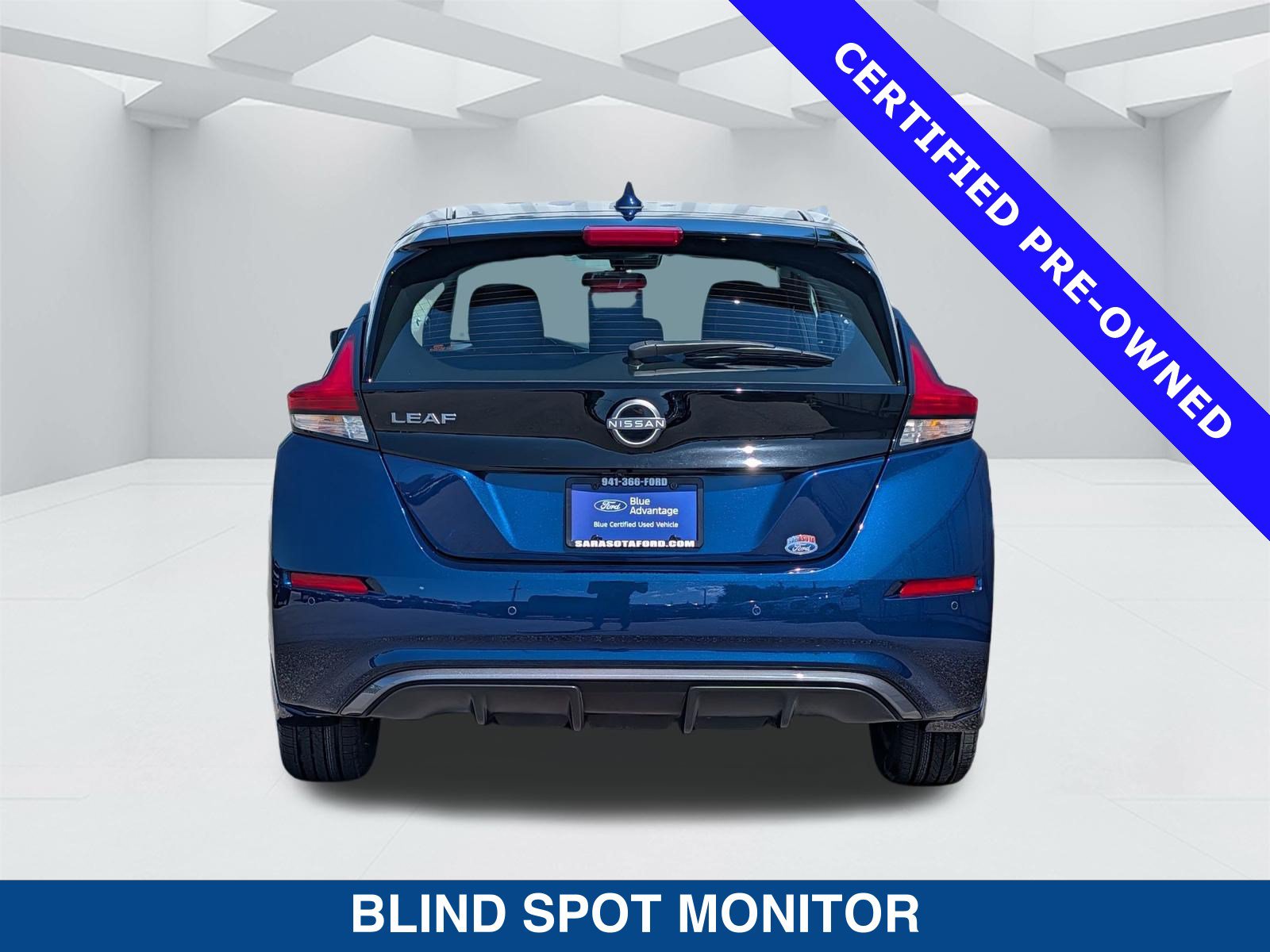 Used 2025 Nissan Leaf S FWD image 6