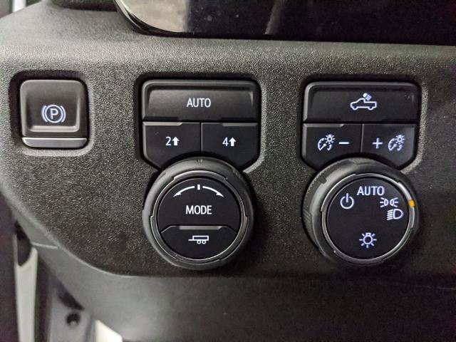 Used 2023 Chevrolet Silverado 1500 LT AWD/4WD image 14