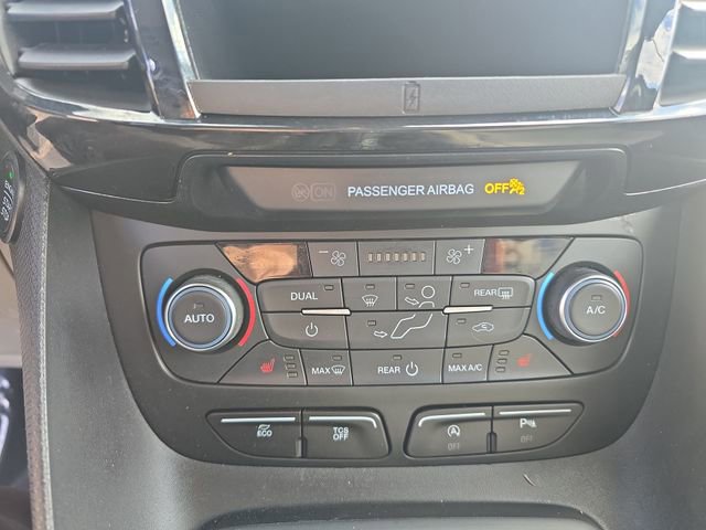 Certified 2020 Ford Transit Connect Titanium image 19