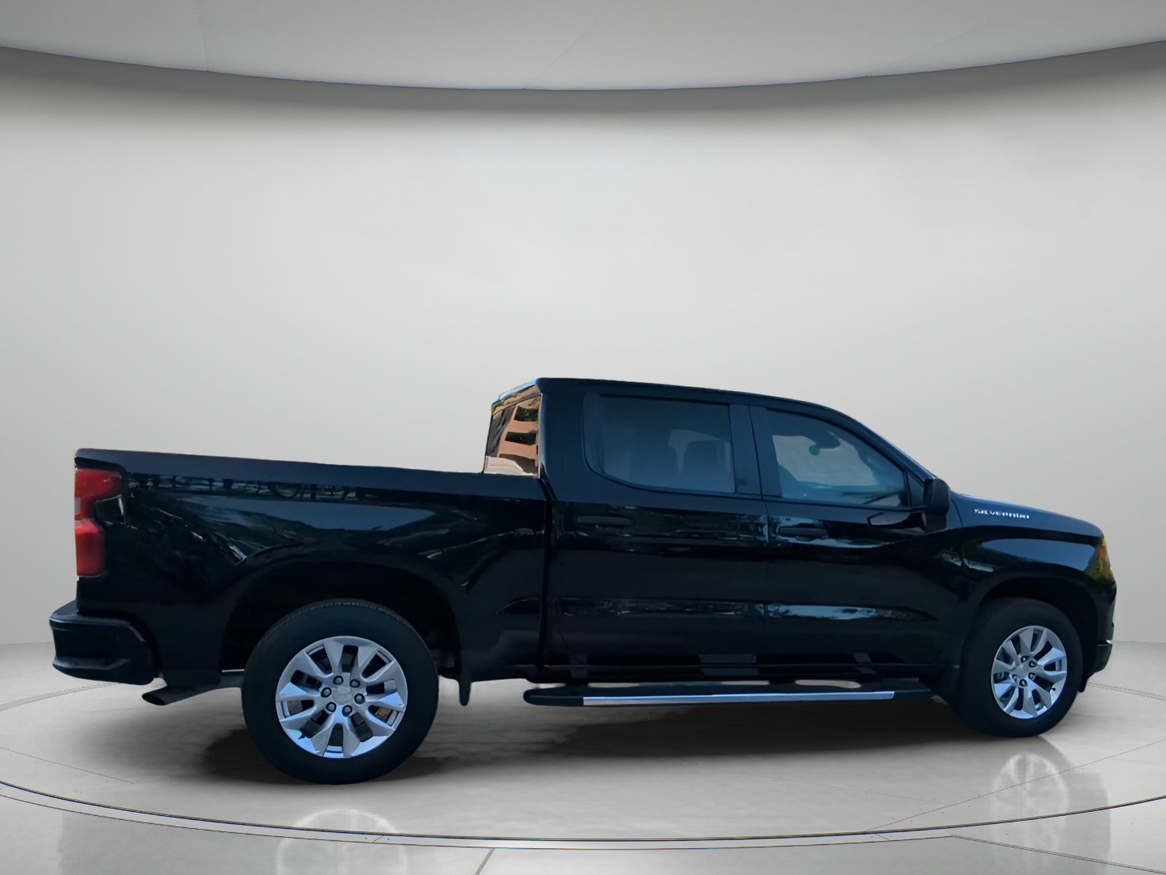 Used 2024 Chevrolet Silverado 1500 Custom RWD image 30