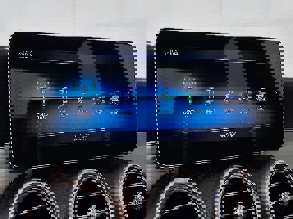 Used 2020 Mercedes-Benz C 300 Sedan image 19