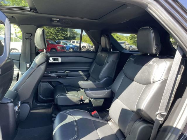 Certified 2020 Ford Explorer ST w/ Premium Technology Package AWD/4WD image 17