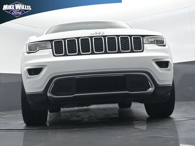 Used 2019 Jeep Grand Cherokee Limited w/ Trailer Tow Group IV image 24