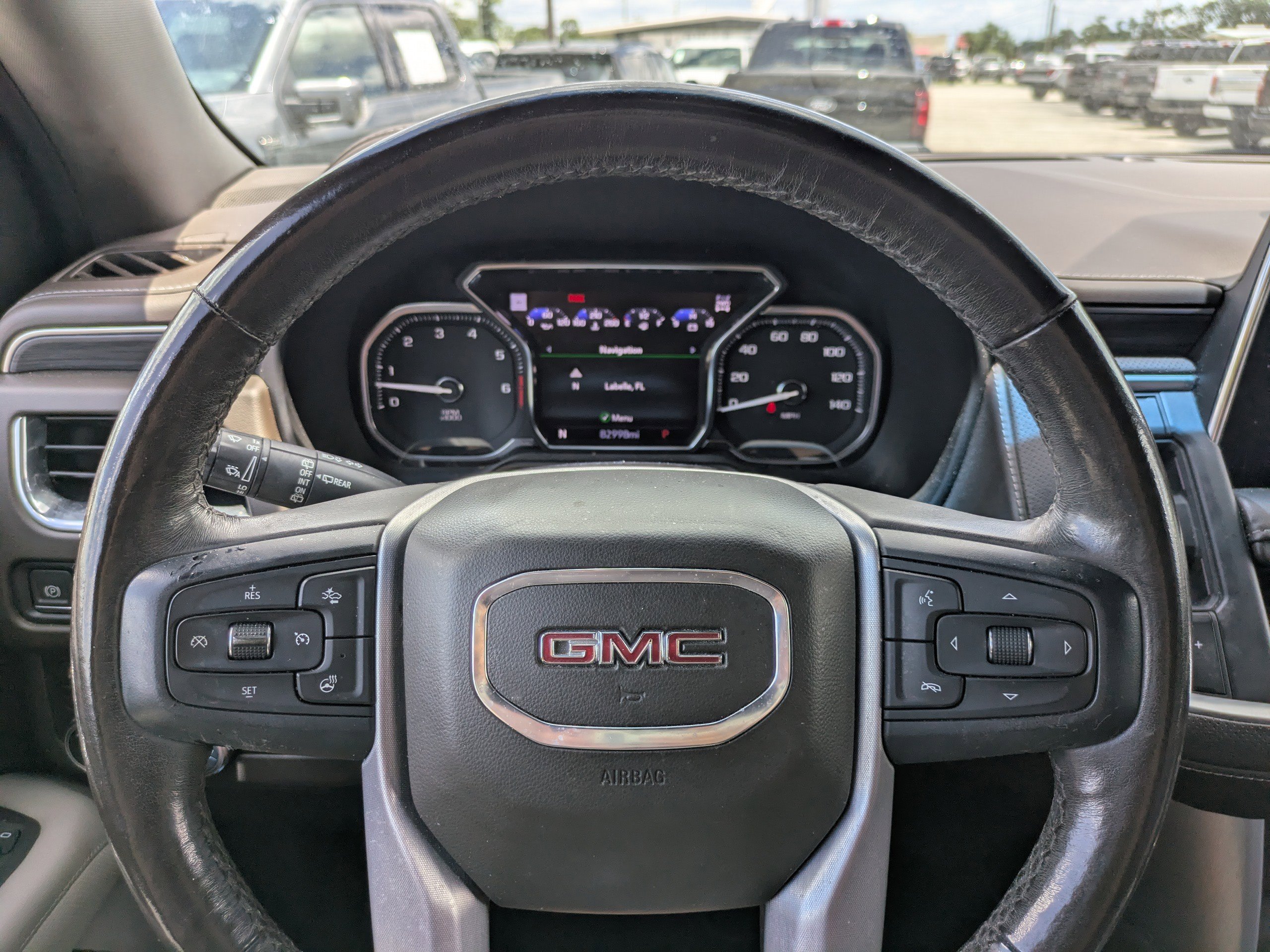 Used 2021 GMC Yukon SLT w/ SLT Premium Package AWD/4WD image 25