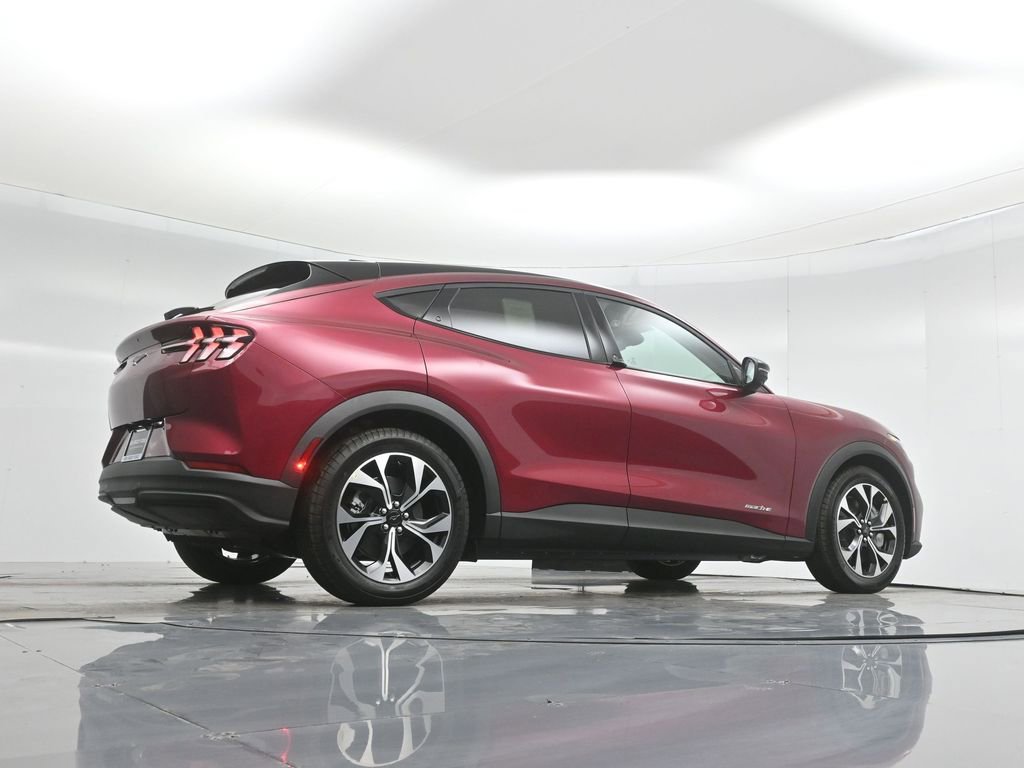 Certified 2025 Ford Mustang Mach-E Select image 50