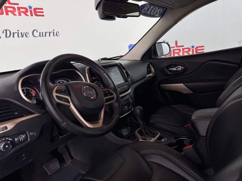 Used 2018 Jeep Cherokee Limited FWD image 13