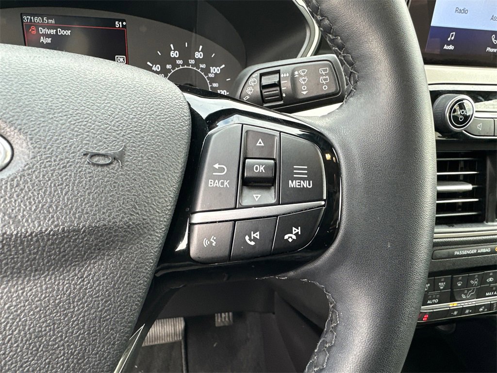 Certified 2022 Ford Escape SE w/ SE Sport Appearance Package image 26