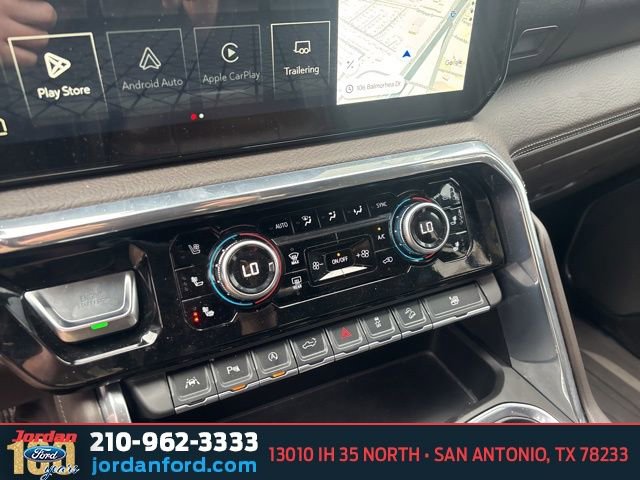 Used 2024 GMC Sierra 1500 Denali w/ Denali Reserve Package AWD/4WD image 17