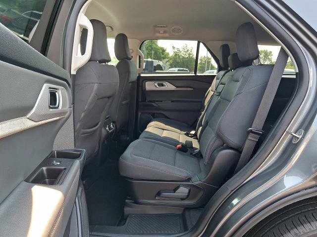 Certified 2025 Ford Explorer Active AWD/4WD image 10