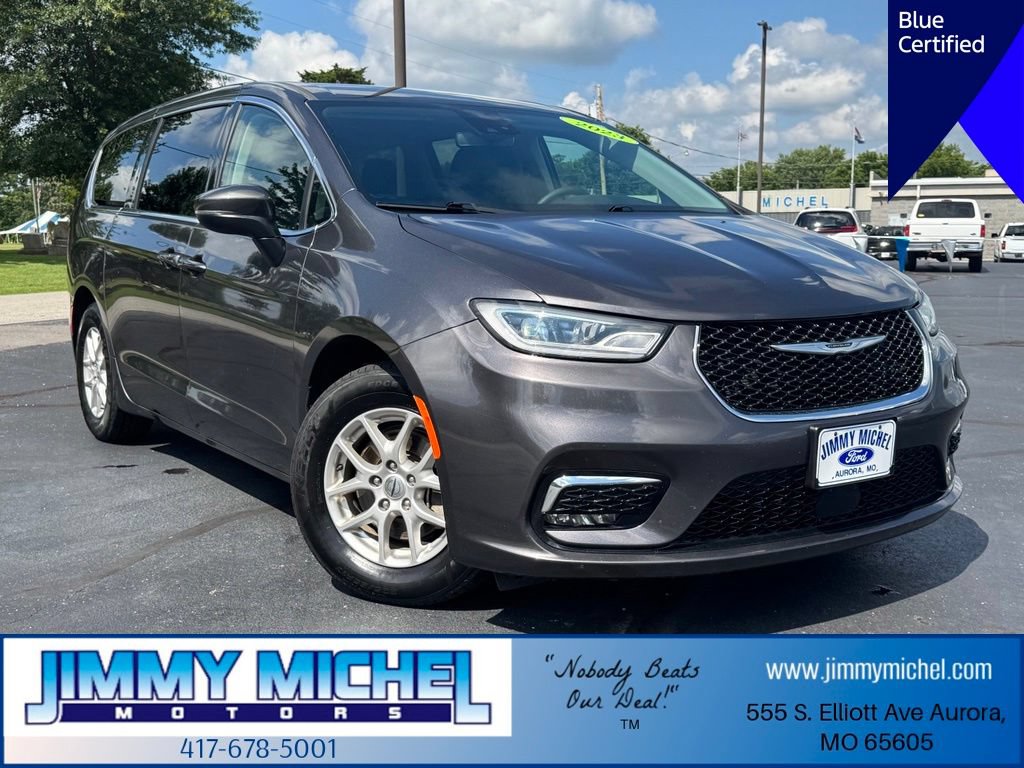 Used 2023 Chrysler Pacifica Touring-L