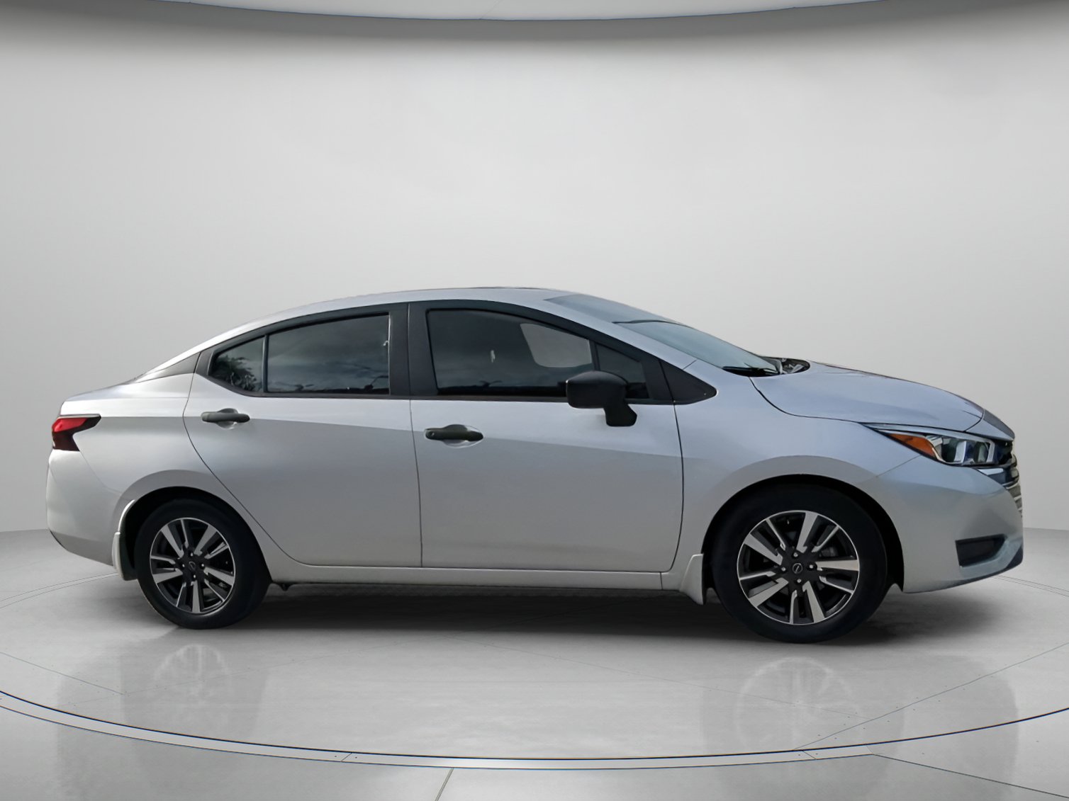 Used 2024 Nissan Versa S w/ S Plus Package FWD image 34