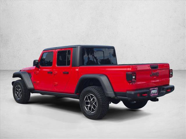 Used 2024 Jeep Gladiator Rubicon w/ Technology Group AWD/4WD image 7
